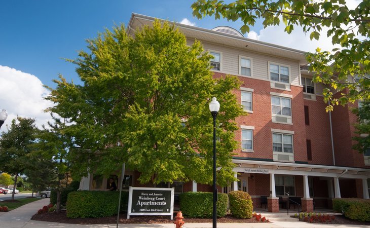 harry-and-jeanette-weinberg-court-apartments-21218