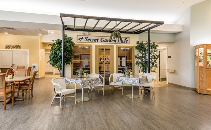 peregrine-senior-living-at-onondaga-hill-13215-1267038_3