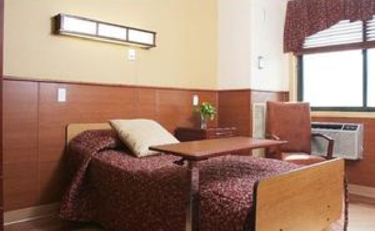 highland-care-center-11432-1306_3