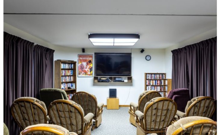 white-oaks-at-the-groves-senior-living-community-64050-1319421_5