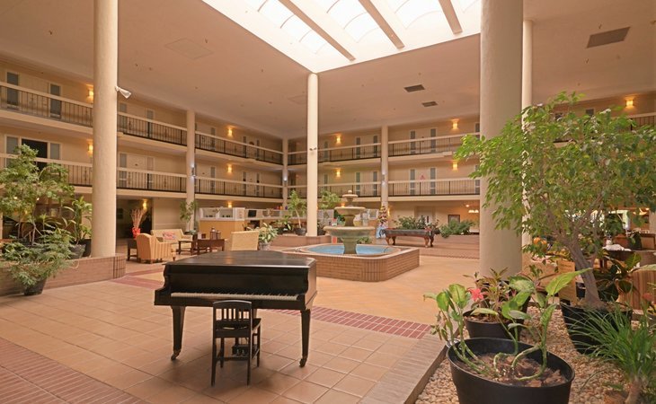the-atrium-of-belleville-62220-1348223_7