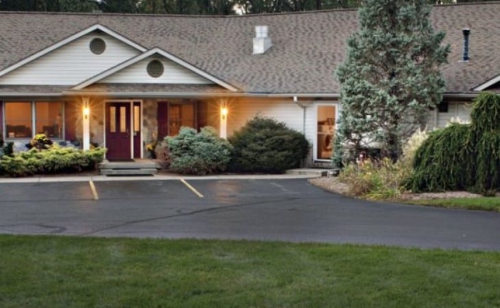 riverwind-assisted-living-48895