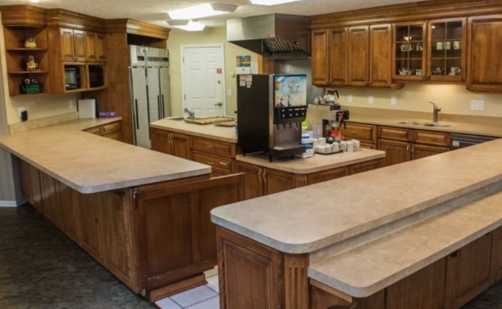 riverwind-assisted-living-48895-1362197_3