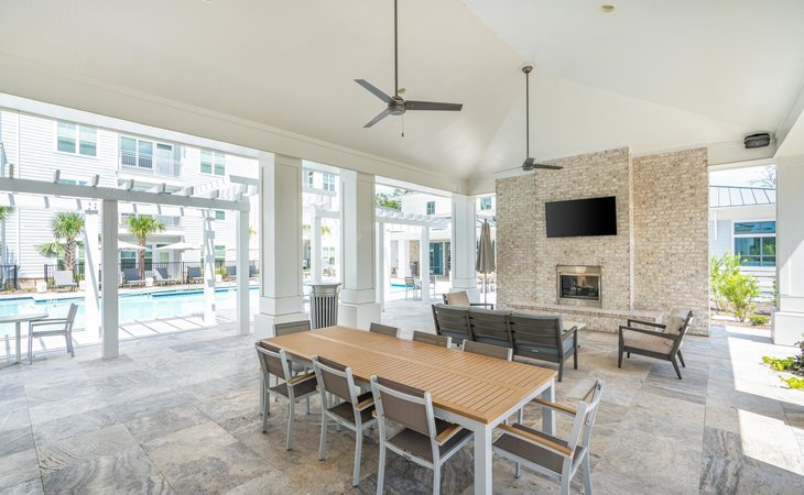 overture-west-ashley-55-apartment-homes-29407-1362233_8