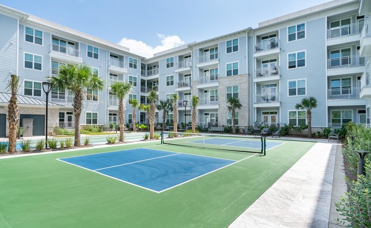overture-west-ashley-55-apartment-homes-29407-1362233_9