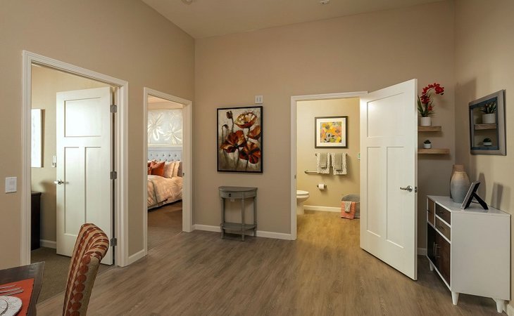 loma-clara-senior-living-95037