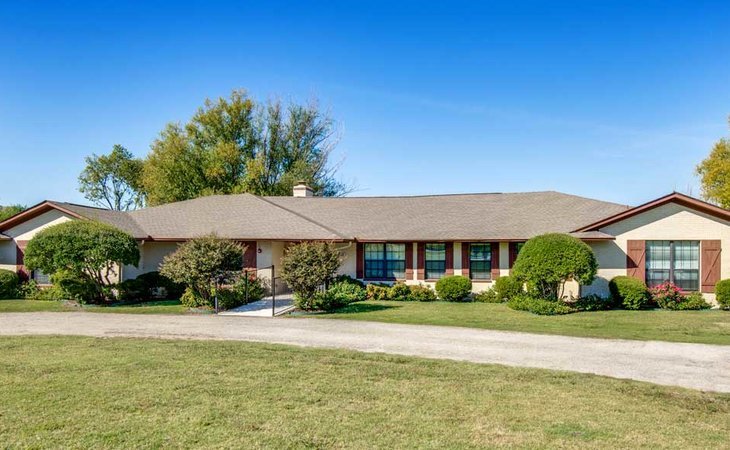 avalon-memory-care-meadow-ranch-75071