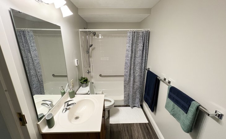ivy-knoll-senior-living-41011-1362772_9