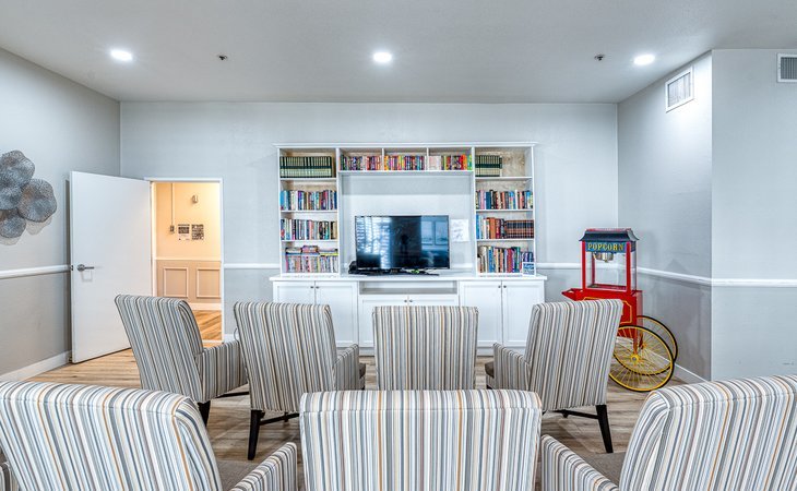 pacifica-senior-living-northridge-91325-1362777_3