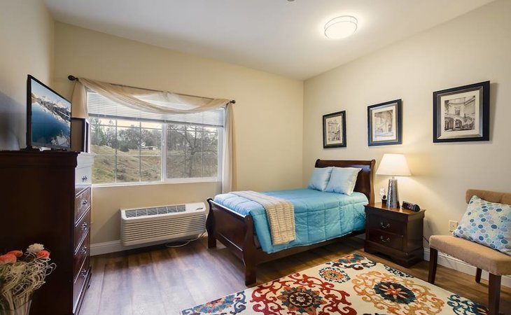 pacifica-senior-living-country-crest-95966-1363267_6