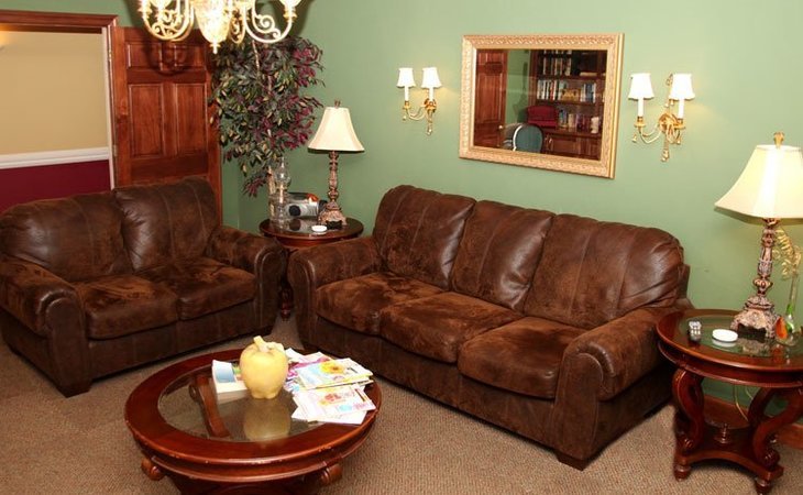 rose-wood-manor-35769-1363305_7