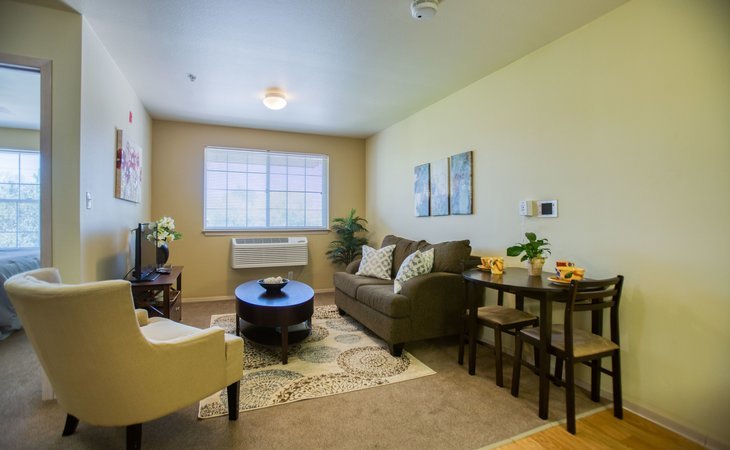 prestige-assisted-living-at-green-valley-85614