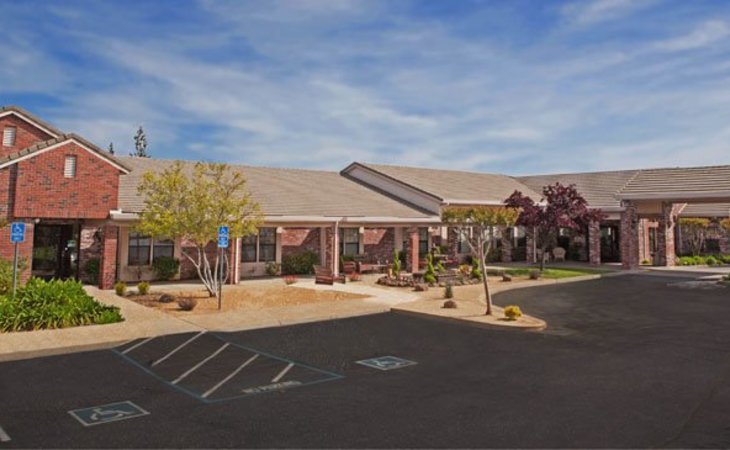 oakwood-village-95603