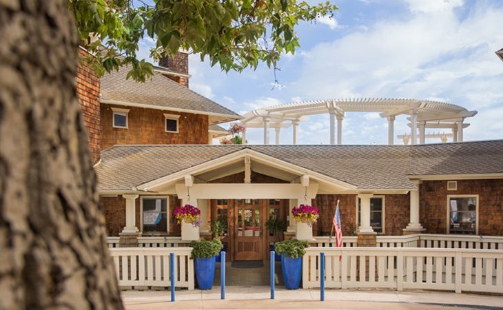 crown-cove-senior-living-92625