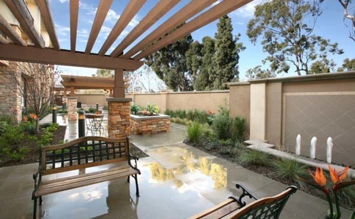 atria-golden-creek-92604
