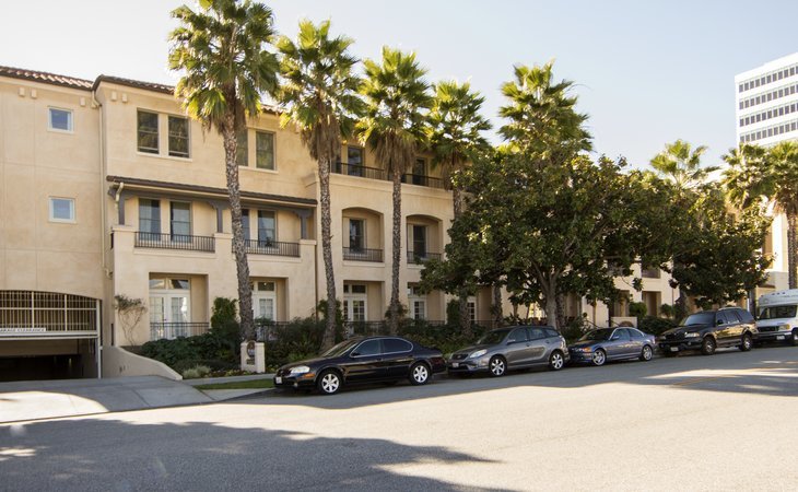 sunrise-of-santa-monica-90404