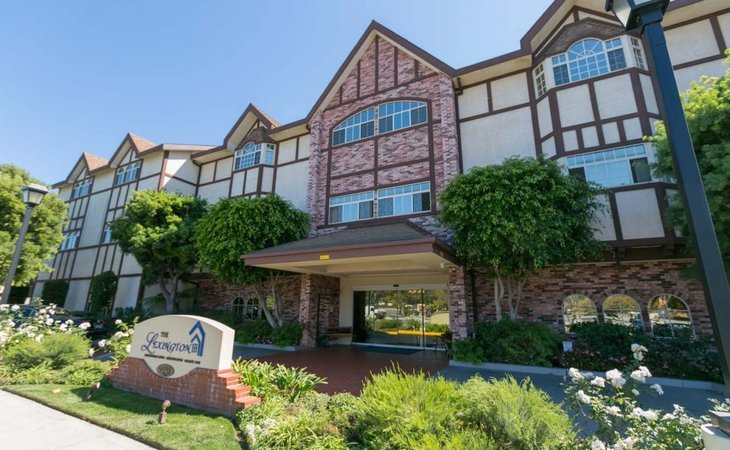 the-lexington-assisted-living-93003