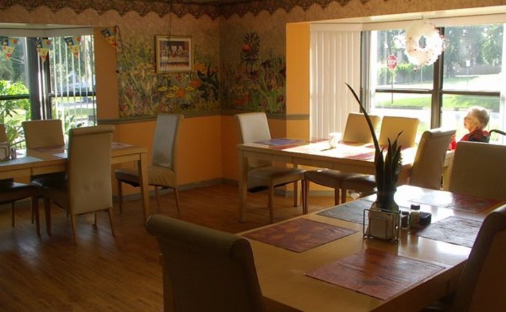 eustis-senior-care-32726-1363579_4