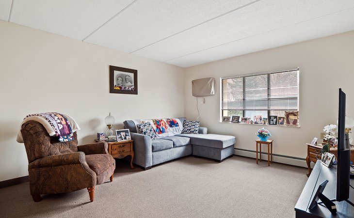 rocky-river-village-formerly-known-as-harbor-court-44116-1363986_20