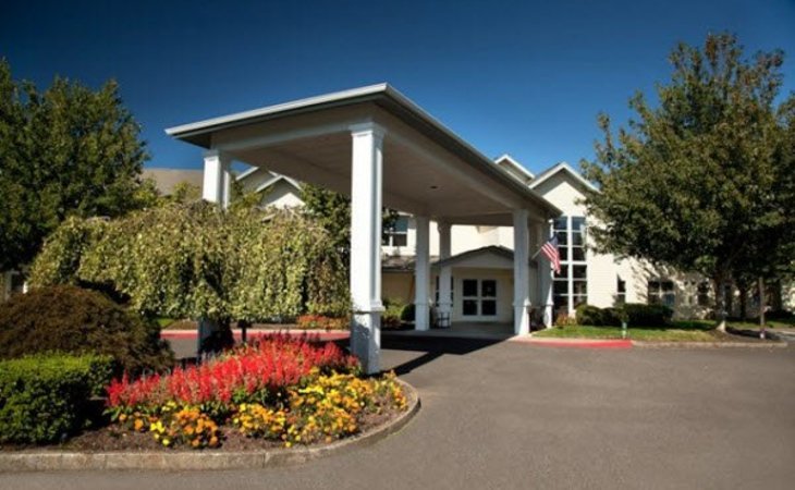 summerplace-assisted-living-memory-care-97230