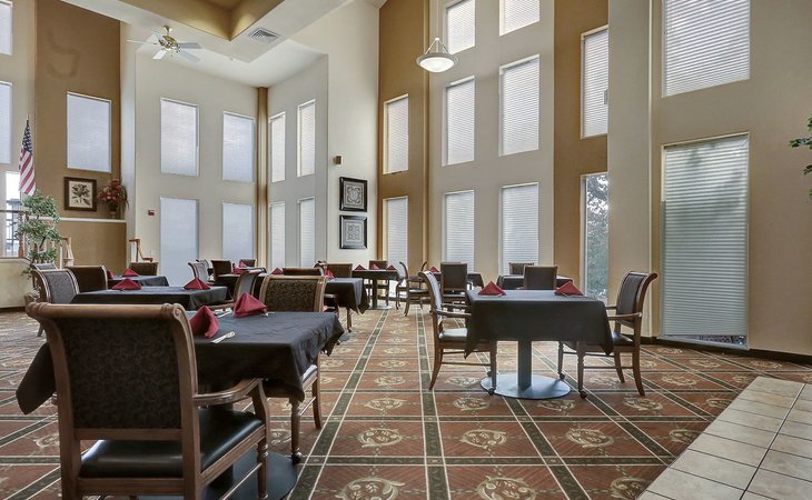 prestige-senior-living-orchard-heights-97304