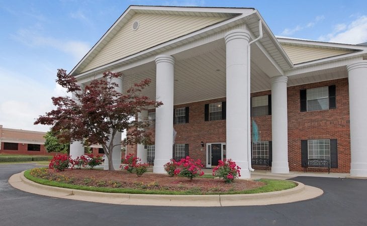 american-house-hamilton-place-37421