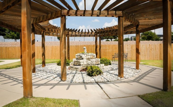 bethesda-gardens-assisted-living-and-memory-care-fort-worth-76123