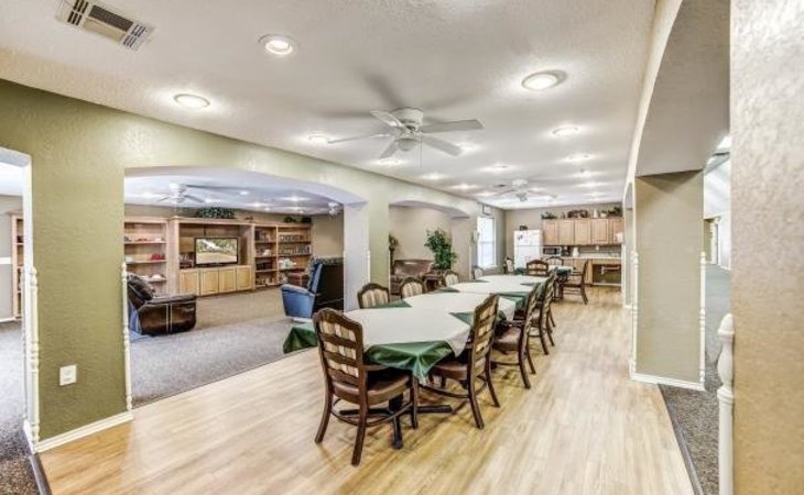 laurel-glen-at-stephenville-assisted-living-memory-care-76401-1364227_4