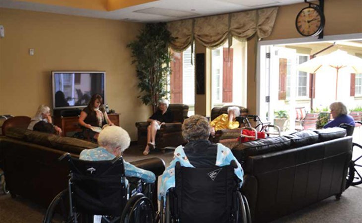 alta-ridge-memory-care-84093-1364241_7