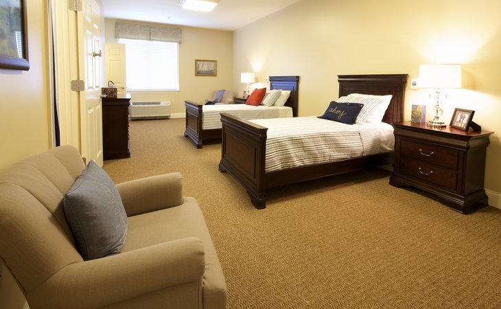 commonwealth-senior-living-at-leigh-hall-23502-1364273_3