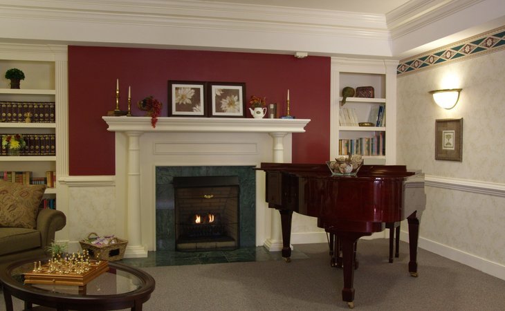 charter-senior-living-of-williamsburg-23185