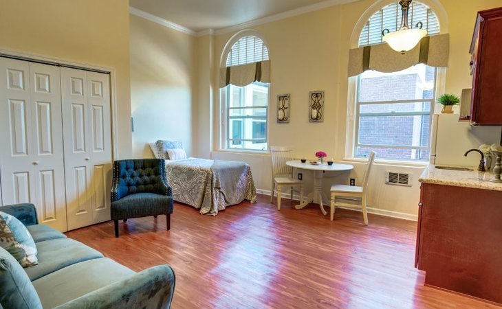queen-anne-manor-senior-living-98109-1364314_6