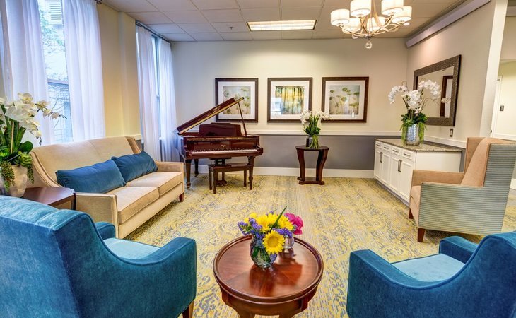 queen-anne-manor-senior-living-98109-1364314_7