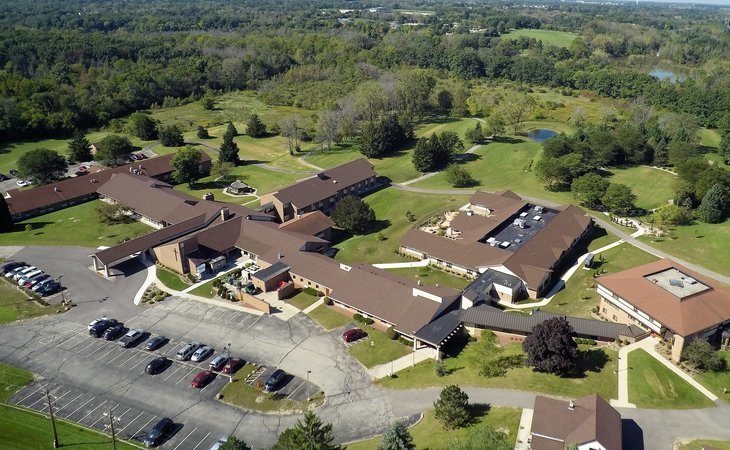 st-monica-s-senior-living-53404-1364338_4