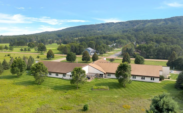 wellington-place-of-rib-mountain-54401