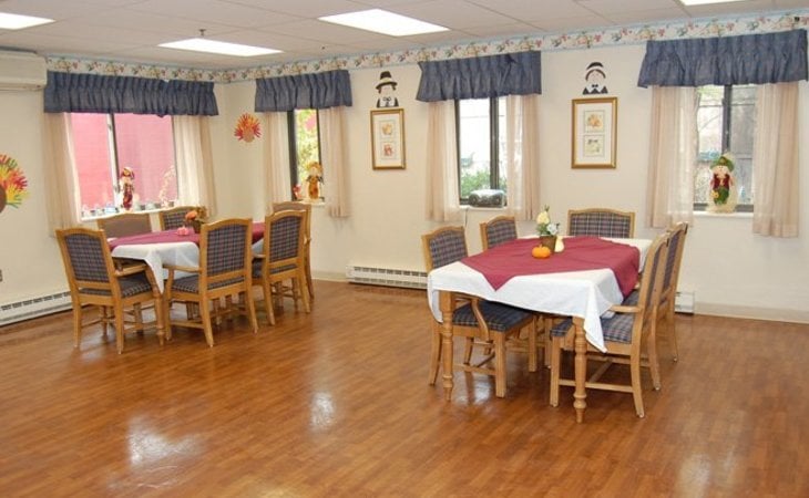 golden-livingcenter-garden-place-02703