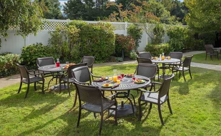 atria-larson-place-06517-1364508_2