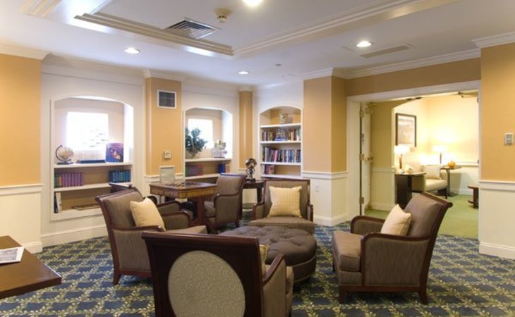 atria-longmeadow-place-01803-1364526_4