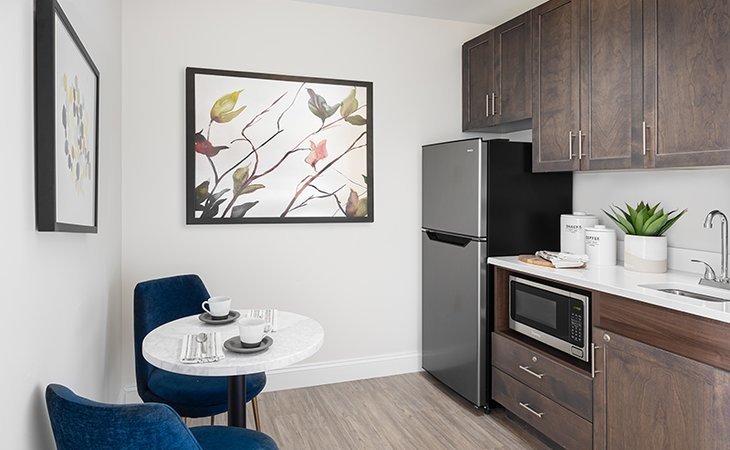 holiday-maplewood-place-02148-1364527_9