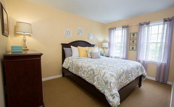coachman-square-at-woodbridge-06525-1364549_8