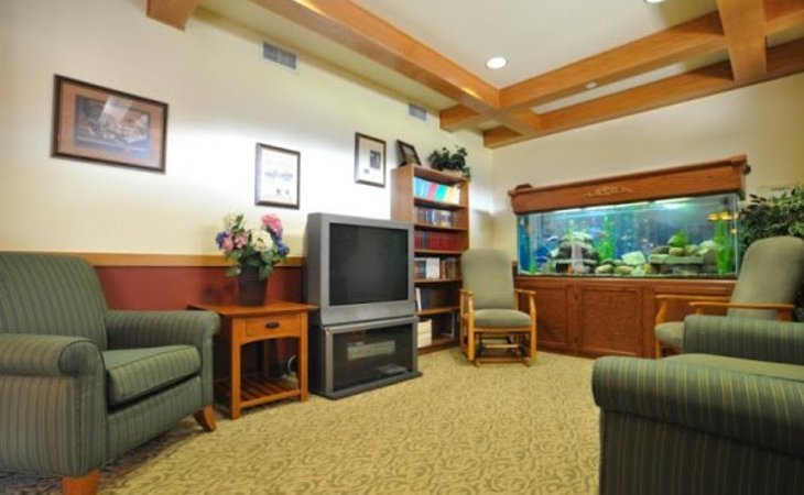 windsor-manor-indianola-50125-1364553_3