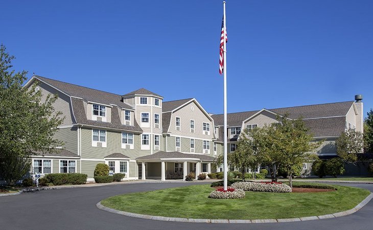 benchmark-senior-living-at-putnam-farm-01923