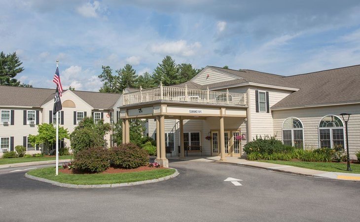 benchmark-senior-living-at-nashua-crossings-03062