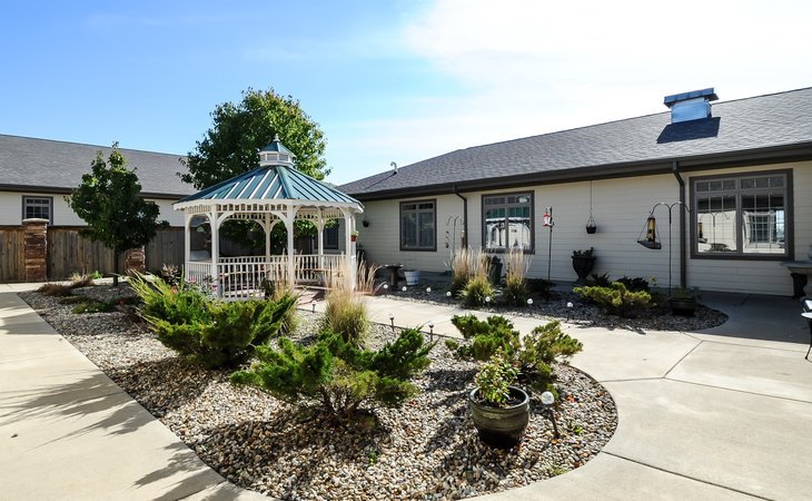 bridle-brook-assisted-living-61853-1364684_2