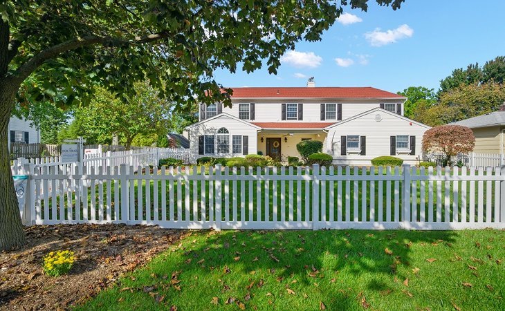 fox-trail-memory-care-living-at-paramus-07652-1364699_2