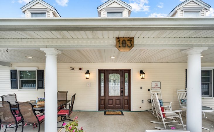 fox-trail-memory-care-living-at-park-ridge-07656-1364700_2