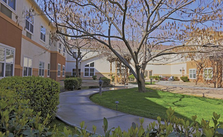 magnolia-place-93311-1364759_2