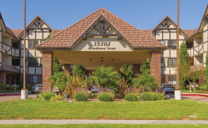 brookdale-brookhurst-92683