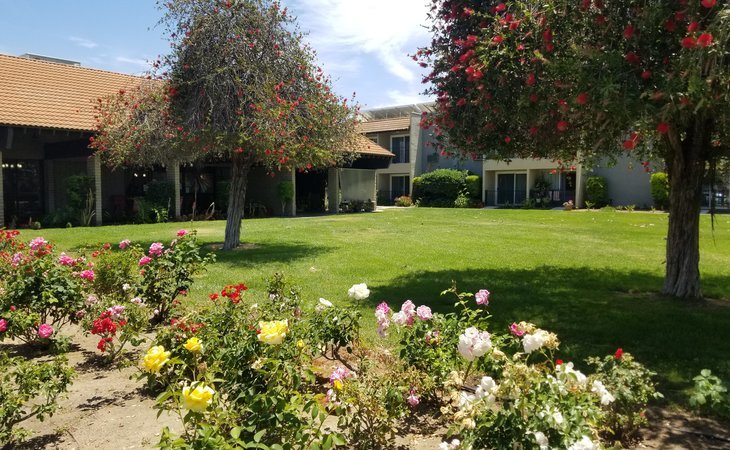pacifica-senior-living-escondido-92027-1364783_8