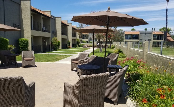 pacifica-senior-living-escondido-92027-1364783_9